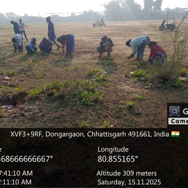 डोंगरगांव जनसहयोग मैदान मे, जन सहयोग से की गई सफाई…