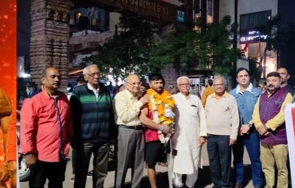 महेन्द्र यदु ने जीता इंटरनेशनल शेरू क्लासिक बॉडी बिल्डिंग स्पर्धा में रजत पदक…