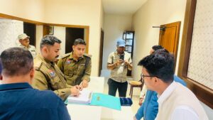 डीजी-आईजी कॉन्फ्रेंस को लेकर कबीरधाम पुलिस की कार्रवाई, कवर्धा में होटल-लॉज चेकिंग तेज…