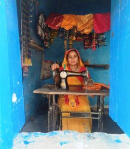 रायपुर : महतारी वंदन योजना से आत्मनिर्भर बनी धनगांव की ज्योति…