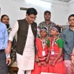 रायपुर : बाल दिवस पर मंत्री वर्मा बने बच्चों के&hellip;