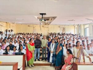 रायपुर : विश्व एंटीमाइक्रोबियल रेजिस्टेंस जागरूकता सप्ताह के अवसर पर पं. नेहरू चिकित्सा महाविद्यालय में एंटीबायोटिक दवाओं के तर्कसंगत उपयोग पर आयोजित हुआ विशेष कार्यक्रम…