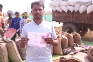 रायपुर : धान खरीदी किसान हित में 3100 रुपए प्रति क्विंटल की दर पर…