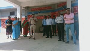 जिला के सी जी – यातायात पुलिस खैरागढ़ ने विशेष अभियान के तहत चलाया यातायात एवं साइबर जागरूकता कार्यक्रम…