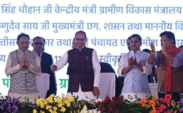 रायपुर : किसान सम्मान निधि योजना के तहत जीपीएम जिले के 29 हजार 840 किसानों के खाते में अंतरित हुए 5.97 करोड़ रूपये…