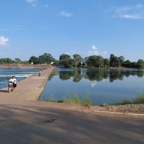 राजनांदगांव : जंगलेसर मोखला एनीकट का हुआ गुणवत्तायुक्त मरम्मत कार्य…