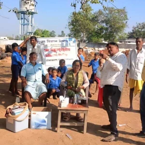 राजनांदगांव : पशु चिकित्सा विभाग की टीम द्वारा पशुओं का किया गया नि:शुल्क ईलाज…