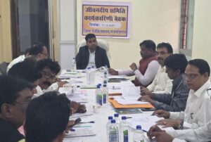 जिला चिकित्सालय में रिनोवेशन का कार्य 1 जनवरी के पहले पूर्ण करने के दिए निर्देश…
