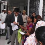 कलेक्टर ने जनदर्शन में पहुंचे जनसामान्य की समस्याओं को संवेदनशीलता पूर्वक सुना…