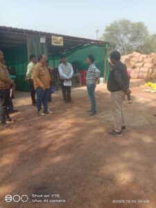 मानक स्टैक और सुरक्षित भंडारण पर जोर, कलेक्टर ने किया अमलीडीह खरीदी केंद्र का निरीक्षण…