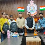 सड़क दुर्घटनाओं में पीड़ितों को मदद करने वाले पुलिस मितानों को वितरण किया गया सुरक्षा किट…