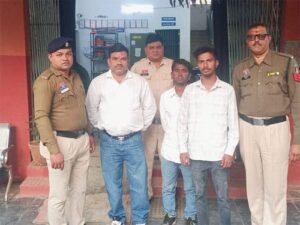 निजी एम्बुलेंस संचालकों ने किया गॉर्ड पर हमला ,तीन आरोपी हुए गिरफ्तार…