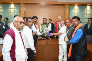 सेन समाज के प्रतिनिधि मण्डल ने मुख्यमंत्री, विधानसभा अध्यक्ष और उपमुख्यमंत्री से मुलाकात कर परिचय सम्मेलन का दिया आमंत्रण…