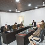 नक्सल उन्मूलन के साथ एसपी और अन्य ऑफिसर सामाजिक दायित्व भी निभाये – अरुण देव गौतम…