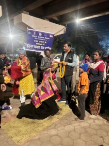 बेघर लोगों को ठंड व शीत लहर से बचाने महापौर ने बाटे कम्बल…