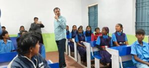 सरकारी स्कूलों में प्राईवेट स्कूलों के समान अधोसंरचना विकास एवं ई-लर्निंग से अध्यापन पर फोकस – मधुसूदन यादव…