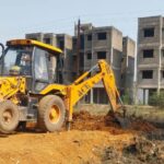 अवैध कॉलोनियों पर चला प्रशासन का बुलडोजर…