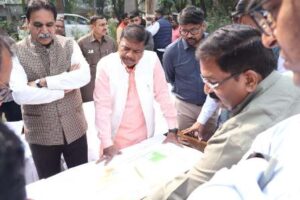 रायपुर : वन मंत्री केदार कश्यप ने नंदनवन-नंदन पक्षी विहार का किया निरीक्षण…