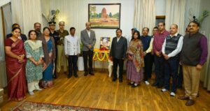 रायपुर : डॉ. राजेंद्र प्रसाद शुक्ल की जयंती पर राज्यपाल ने किया नमन…
