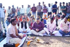 रायपुर : कैबिनेट मंत्री श्री राजेश अग्रवाल ने लखनपुर-उदयपुर क्षेत्र में करोड़ों के विकास कार्यों का किया भूमिपूजन-लोकार्पण…