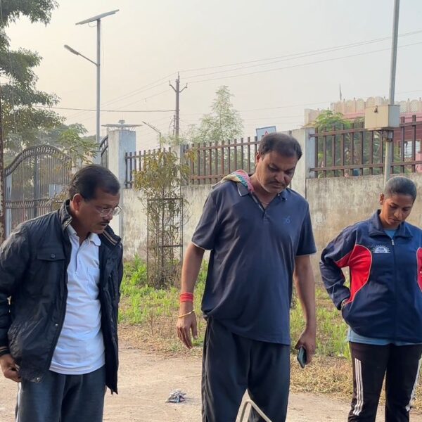 नवागांव टंकी सफाई का निरीक्षण कर ग्रीष्म ऋतु के पूर्व सभी टंकी साफ करने के दिए महापौर ने निर्देश…