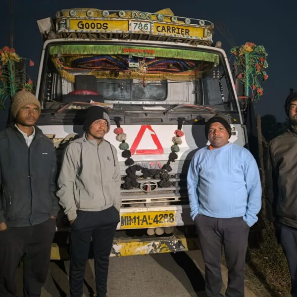 महाराष्ट्र से छत्तीसगढ़ लाया जा रहा 615 कट्टा अवैध धान जप्त…