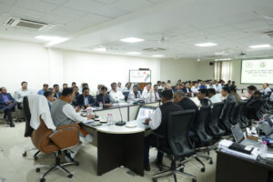 रायपुर : श्याम बिहारी जायसवाल ने स्वास्थ्य सेवाओं को मिशन मोड में सुदृढ़ करने के दिए निर्देश…