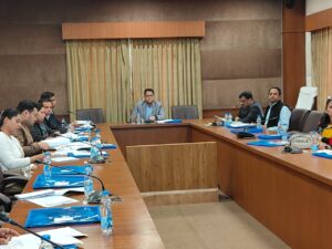 रायपुर : विद्यार्थियों के मानसिक स्वास्थ्य हेतु अंतर-विभागीय कार्ययोजना पर उच्च स्तरीय बैठक संपन्न…