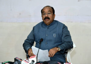 रायपुर : उप मुख्यमंत्री अरुण साव ने कैबिनेट की बैठक में लिए गए निर्णयों की जानकारी दी …