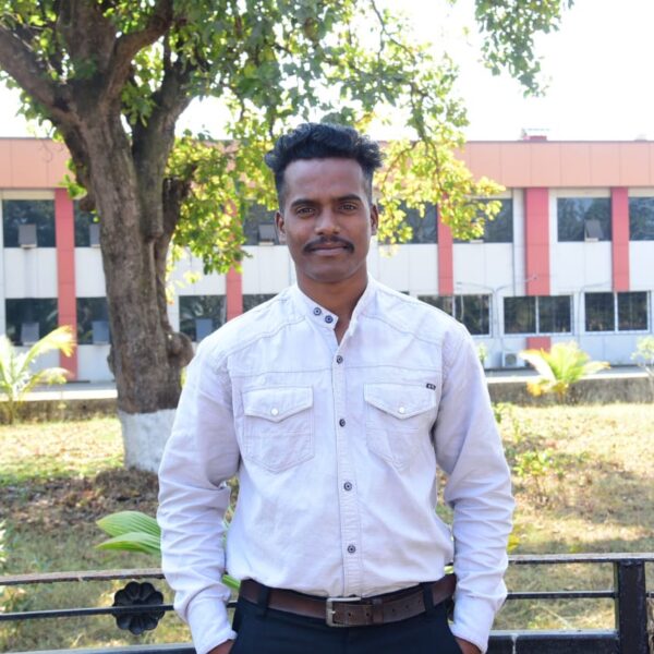 रायपुर : किसान परिवार के बेटे संजू मरकाम ने बीएसएफ में चयनित होकर बढ़ाया जिले का मान…