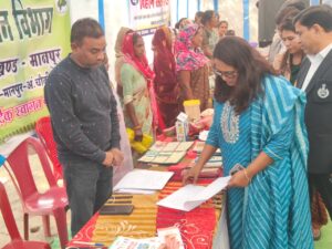विभागीय स्टालों के माध्यम से दी गई योजनाओं की जानकारी, पात्र हितग्राहियों को मिला लाभ…