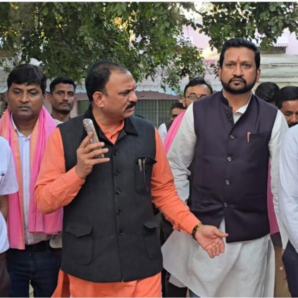स्वास्थ्य मंत्री ने सिविल अस्पताल खैरागढ़ का किया निरीक्षण …