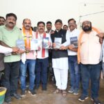 रायपुर : उप मुख्यमंत्री श्री विजय शर्मा ने द स्टोरी ऑफ किंग भोरमदेव ‘राजा भोरमदेव की कहानी’ पुस्तक का किया विमोचन…