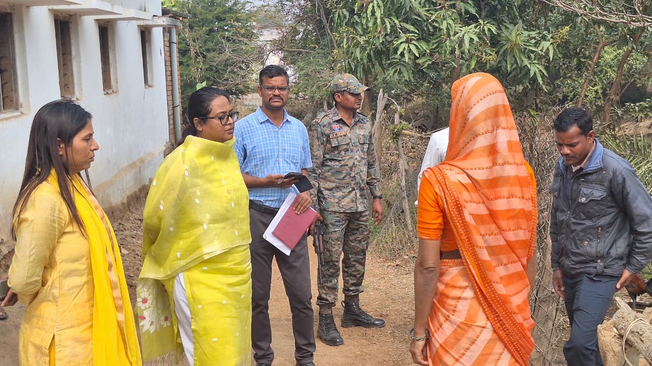 पशुपालकों ने कहा दूध विक्रय से हो रही अच्छी आय, अर्जित आय से बढ़ाएंगे व्यवसाय…