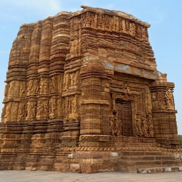 रायपुर : पत्थरों में दर्ज इतिहास: जहाँ हर पत्थर कहती है एक कहानी…