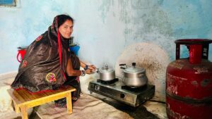 रायपुर : उज्ज्वला योजना 3.0 से कबीरधाम में 1339 परिवारों को मिली धुआँ-मुक्त रसोई…