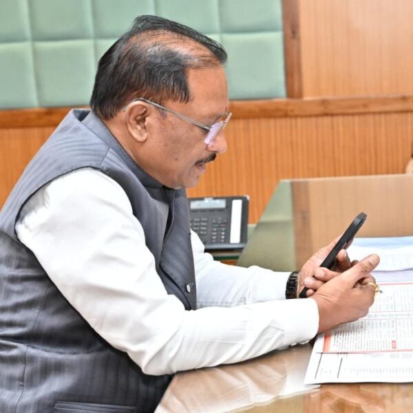रायपुर : बीजापुर के अंकित सकनी ने यूपीएससी की सिविल सेवा परीक्षा में पाई सफलता, मुख्यमंत्री श्री विष्णु देव साय ने दी बधाई…