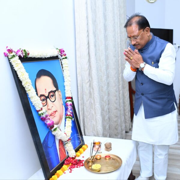 रायपुर : डॉ. भीमराव अम्बेडकर जयंती पर मुख्यमंत्री श्री विष्णु देव साय ने किया नमन : सामाजिक न्याय, समानता और समरस समाज के निर्माण का लिया संकल्प…