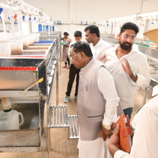 रायपुर : कृषि मंत्री श्री राम विचार नेताम ने किया रामपुर स्थित एमएम हेचरी का निरीक्षण…